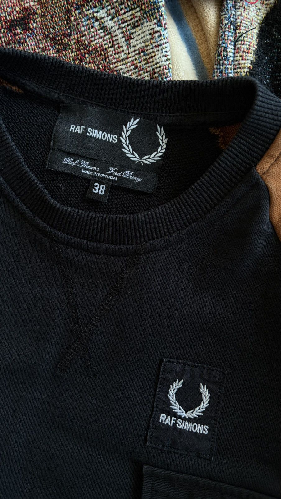 Fred Perry × Raf Simons Raf Simons × Fred Perry Raglan Crewneck Sweatshirt Size US S / EU 44-46 / 1 - 5 Thumbnail
