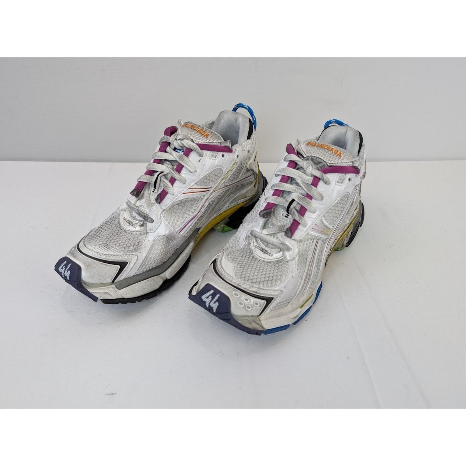 Balenciaga o1rshd1 Mesh Gardient Runner in White/Multicolor Size US 10 / EU 43 - 5 Thumbnail