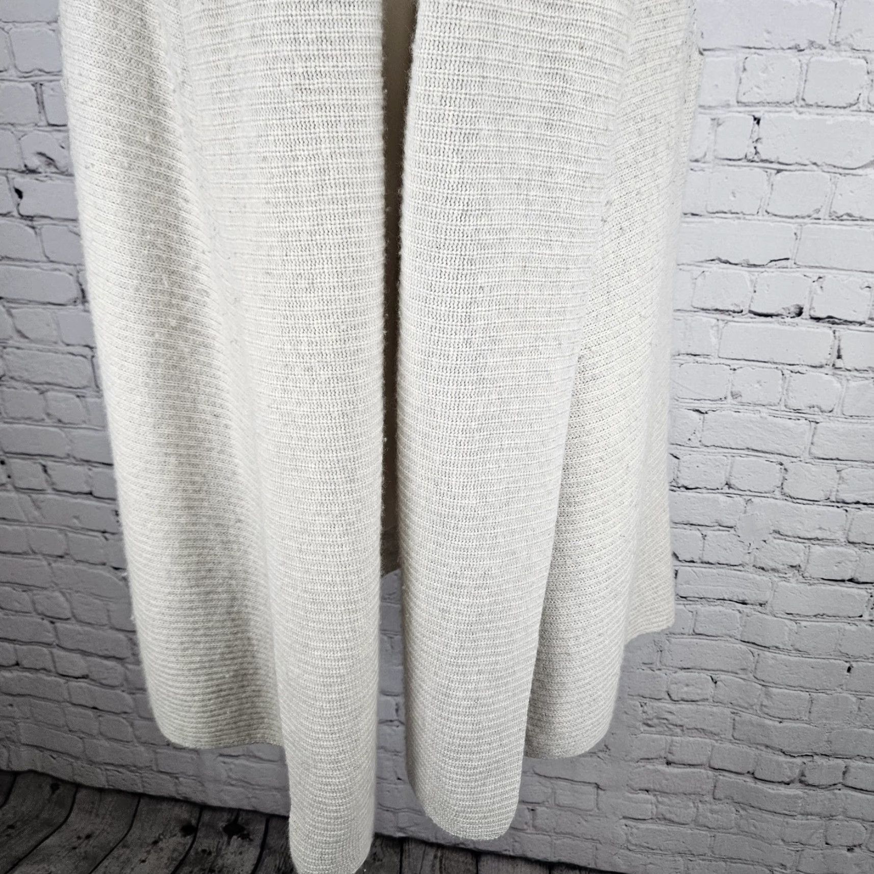 Bloomingdale's C by Bloomingdale's Cardigan Shawl Collar Sleeveless Beige Knit Small S Women Casual Size S / US 4 / IT 40 - 6 Thumbnail