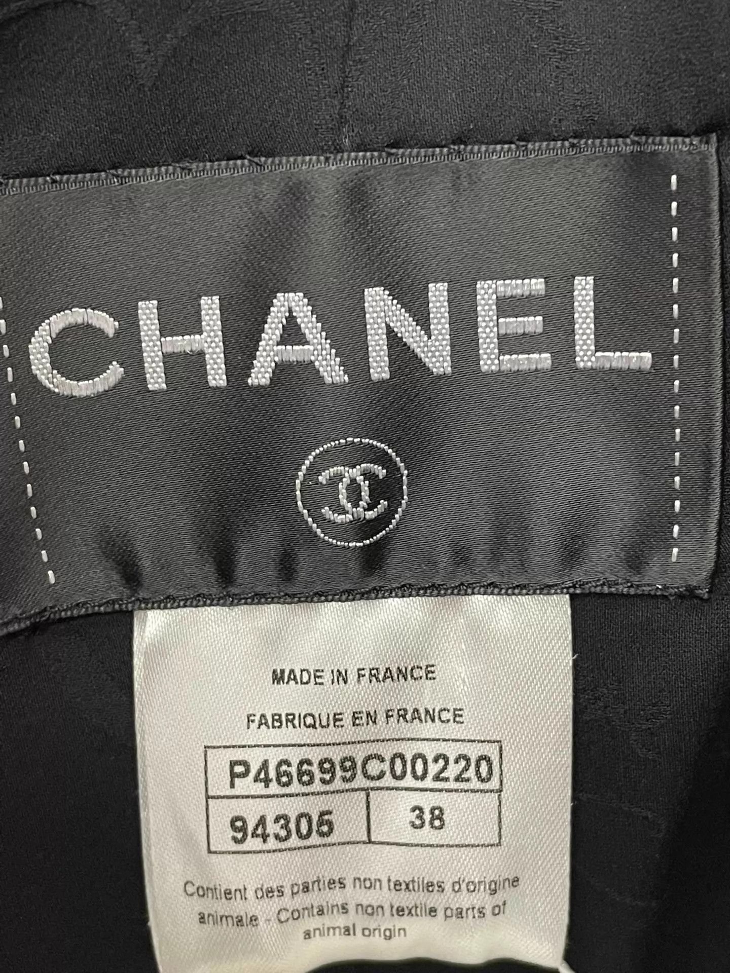 Chanel Chanel Black Quilted Leather Jacket Size 38 Size S / US 4 / IT 40 - 4 Thumbnail