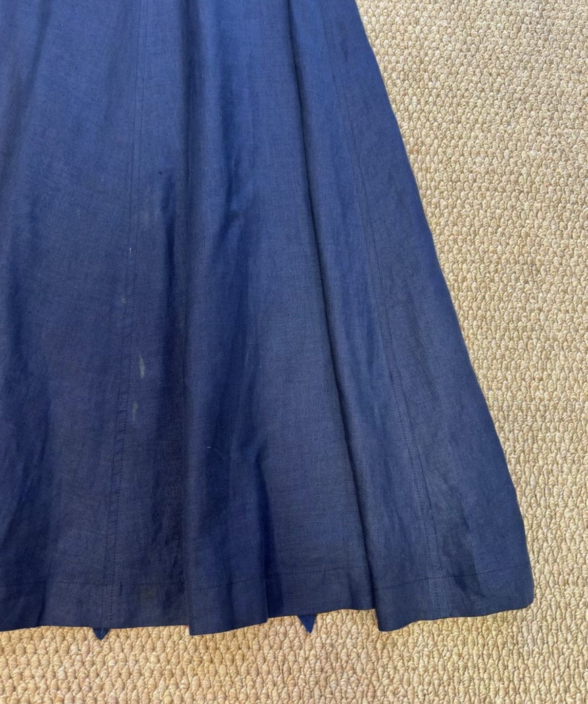 Comme des Garcons Comme des Garçons Navy Pointed Hem Linen Skirt K23 Size 26" / US 2 / IT 38 - 2 Thumbnail