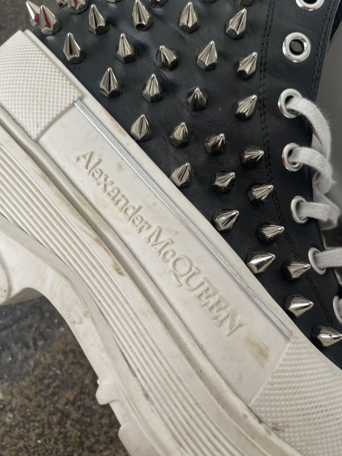 Alexander McQueen Spiked sneakers Size US 10 / EU 43 - 6 Thumbnail