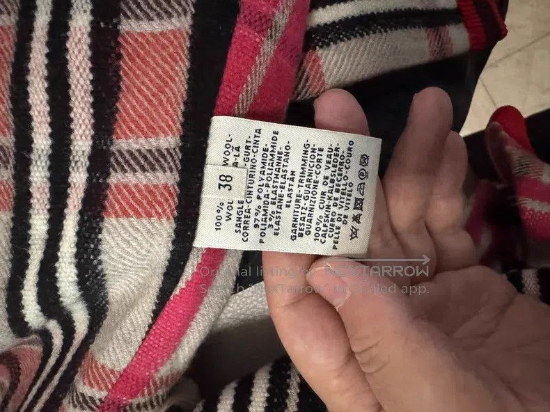 Hermes Hermes Women's Wool Cardigan, Classic Tartan Red and Black Size XS / US 0-2 / IT 36-38 - 4 Thumbnail