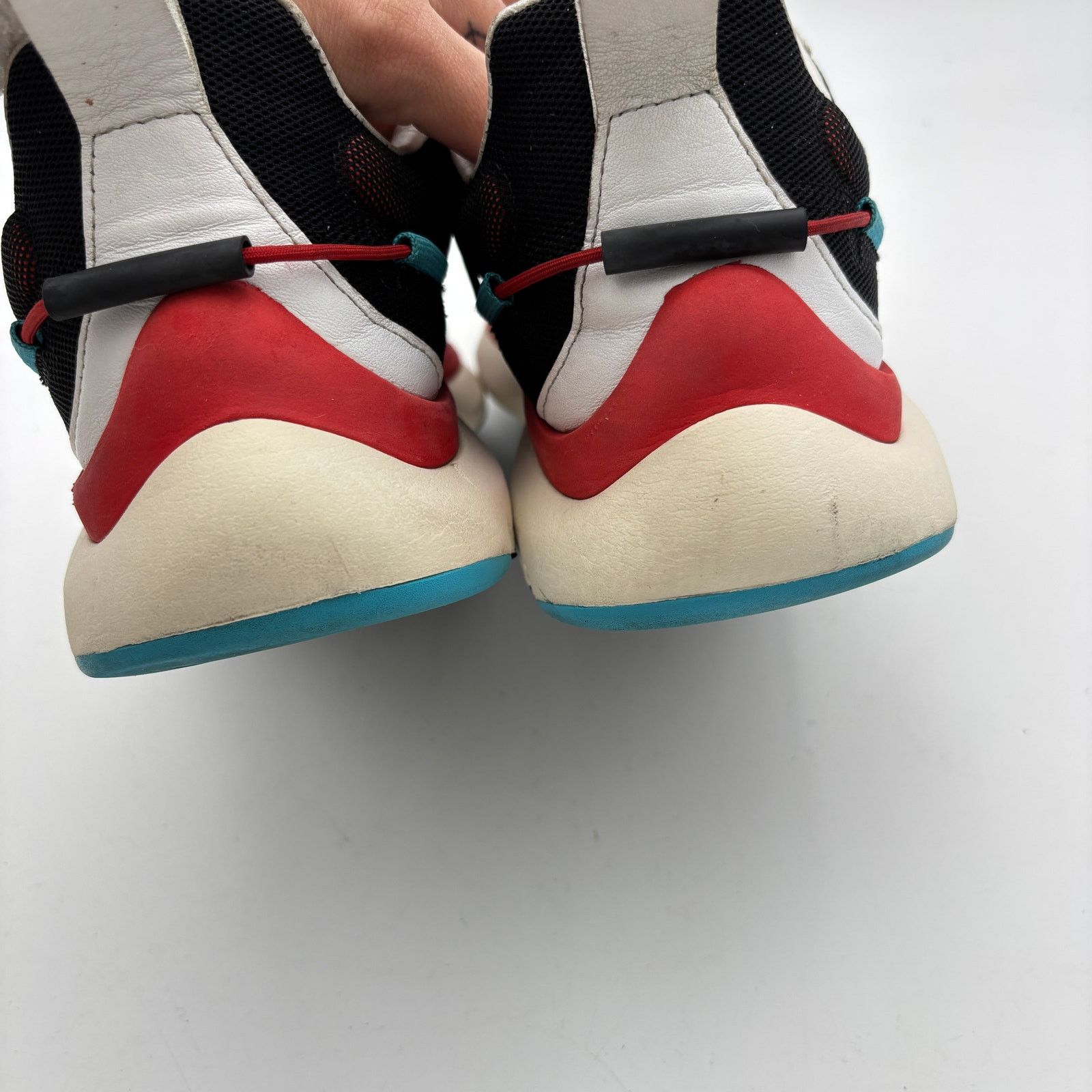 Adidas × Y-3 × Yohji Yamamoto Adidas Yohji Yamamoto Y-3 Shiku Run White Red Cyan 10.5 Size US 10.5 / EU 43-44 - 11 Thumbnail