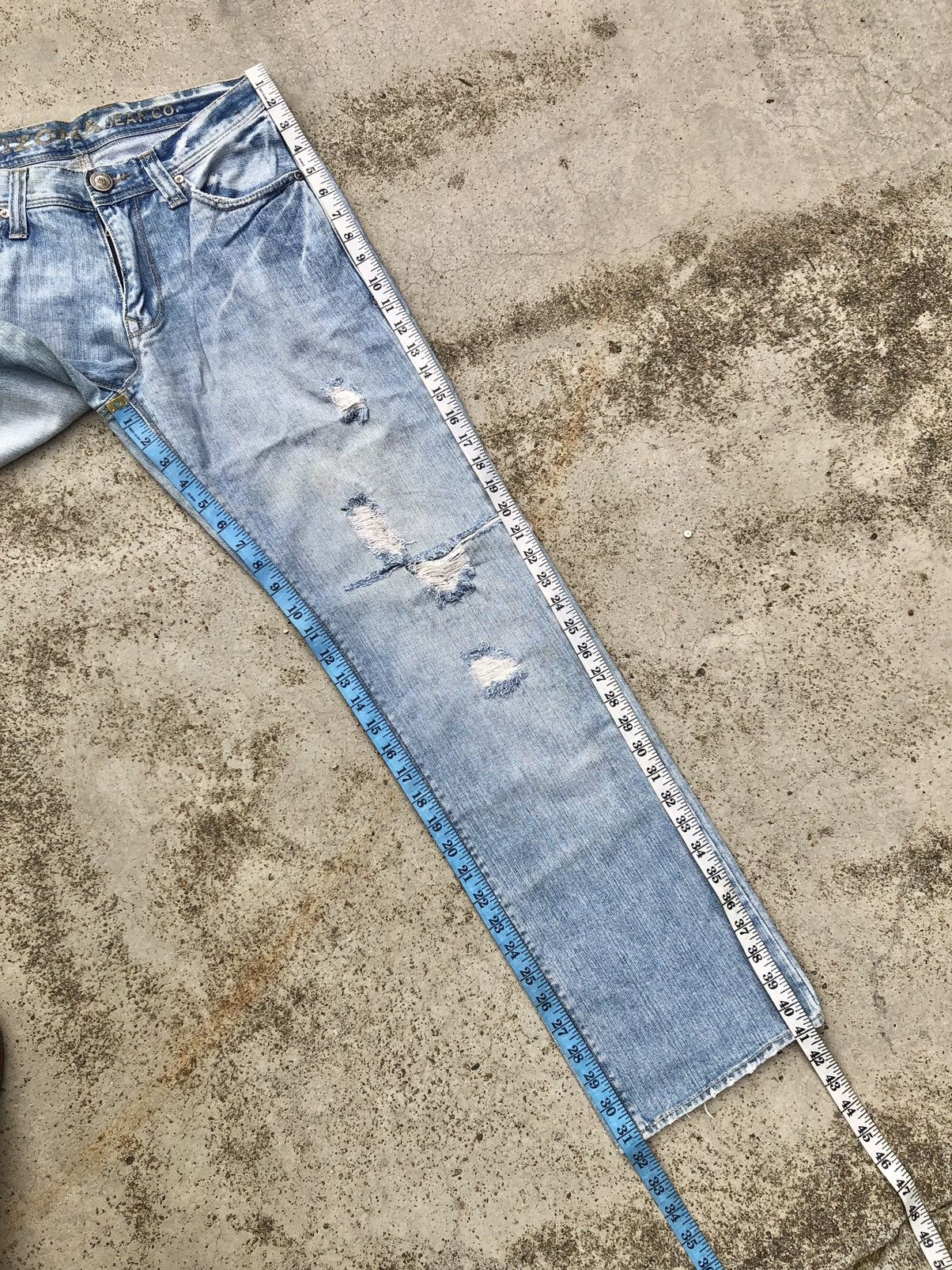 Vintage DISTRESSED DENIM BY ARIZONA JEANS Size US 30 / EU 46 - 9 Thumbnail