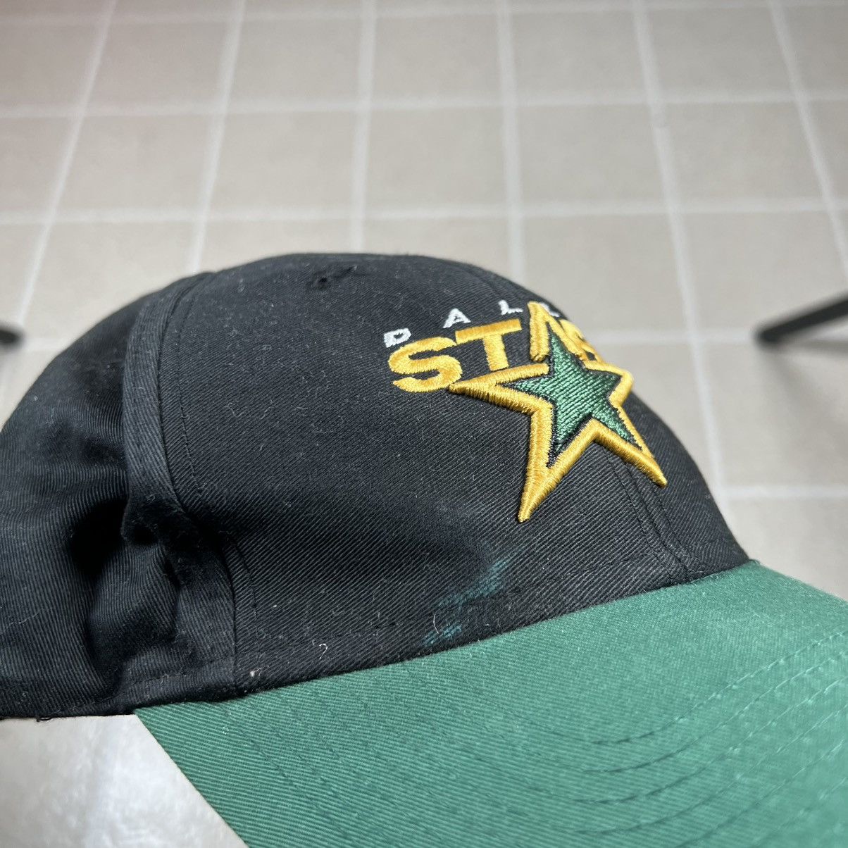 Reebok × Vintage Dallas Stars Black Strapback Hat Hockey NHL Reebok CCM Size ONE SIZE - 2 Thumbnail