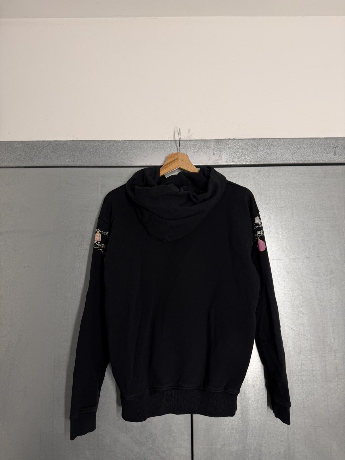 Givenchy Givenchy Dagger Chain Print Hoodie Size US XS / EU 42 / 0 - 12 Thumbnail