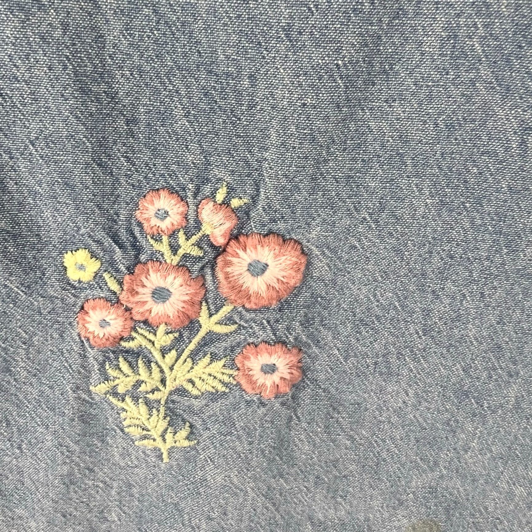 Denime VINTAGE Teddi Denim Floral Embroidered Shirt Womens Size L Blue - 100% Cotton, Button-Up, Long Sleeve Size L / US 10 / IT 46 - 6 Thumbnail