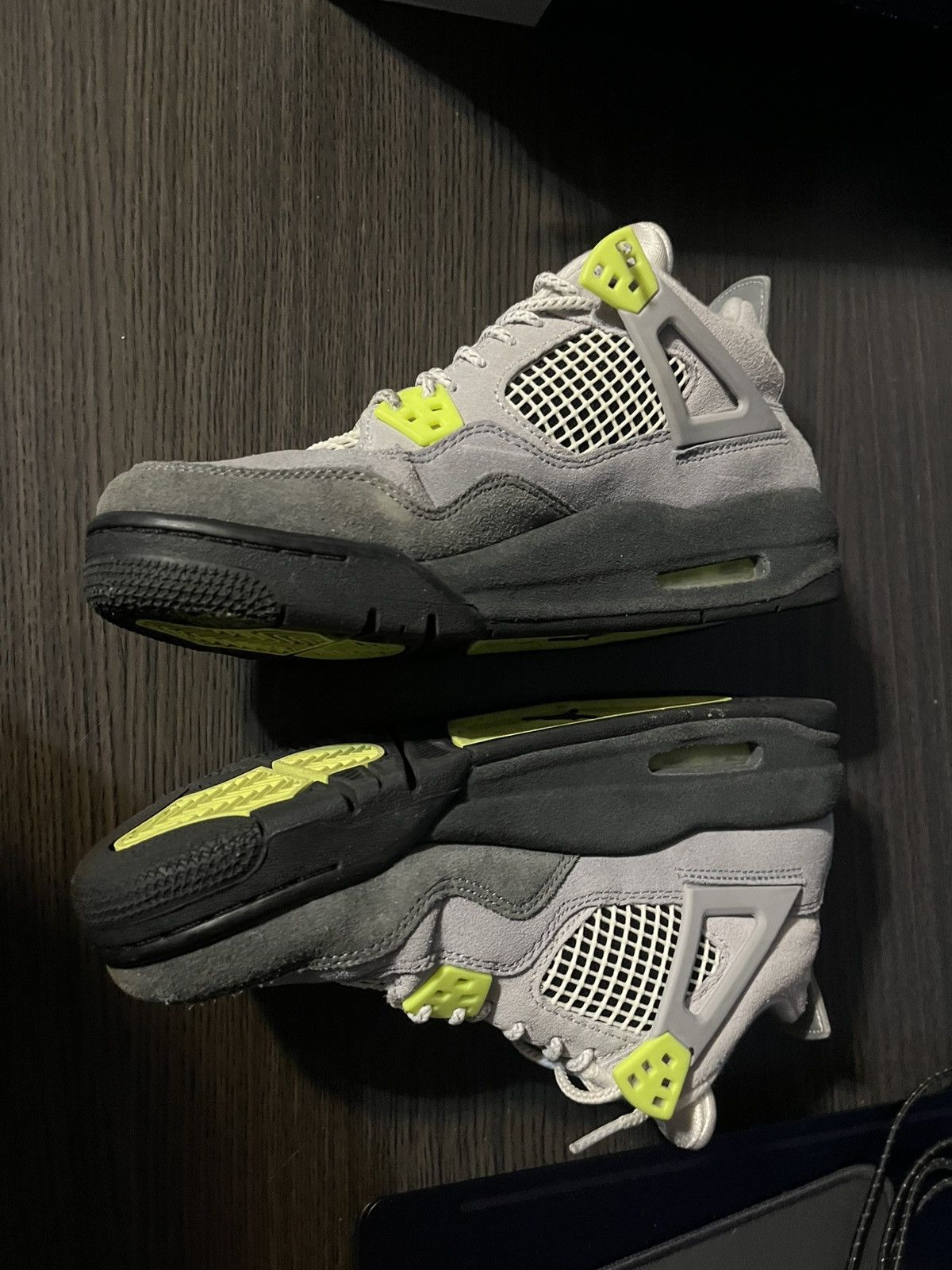 Jordan Brand Jordan 4 GS Neon 95 Size US 7 / EU 40 - 3 Thumbnail