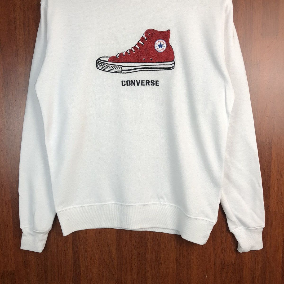 Converse × Vintage Converse vintage with red shoes White Sweatshirt #7559 Size US M / EU 48-50 / 2 - 3 Thumbnail