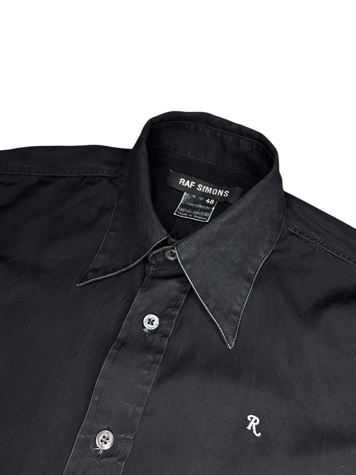 Raf Simons S/S 99 'R' Logo Shirt Size US M / EU 48-50 / 2 - 3 Thumbnail