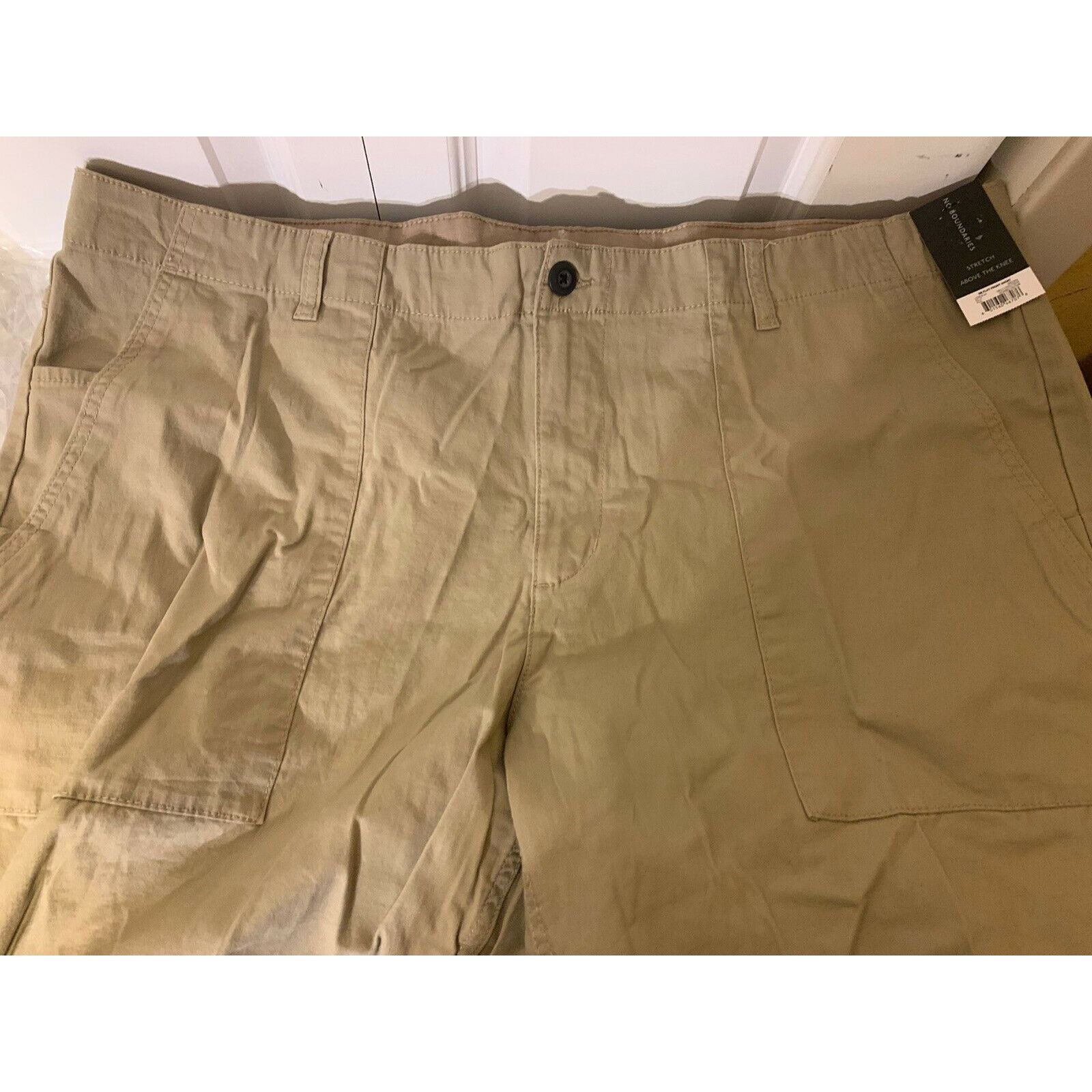 Other No Boundaries Men's Sz 46 Stretch Flat Front Shorts (Above t Size US 44 / EU 60 - 3 Thumbnail