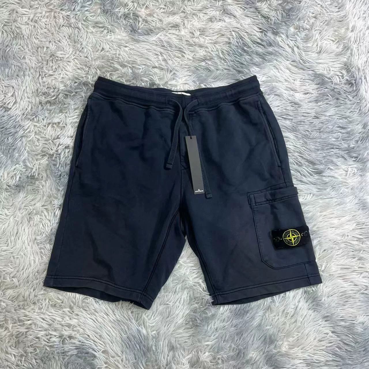 Stone Island Stone Island Shorts Size US 30 / EU 46 - 1 Thumbnail