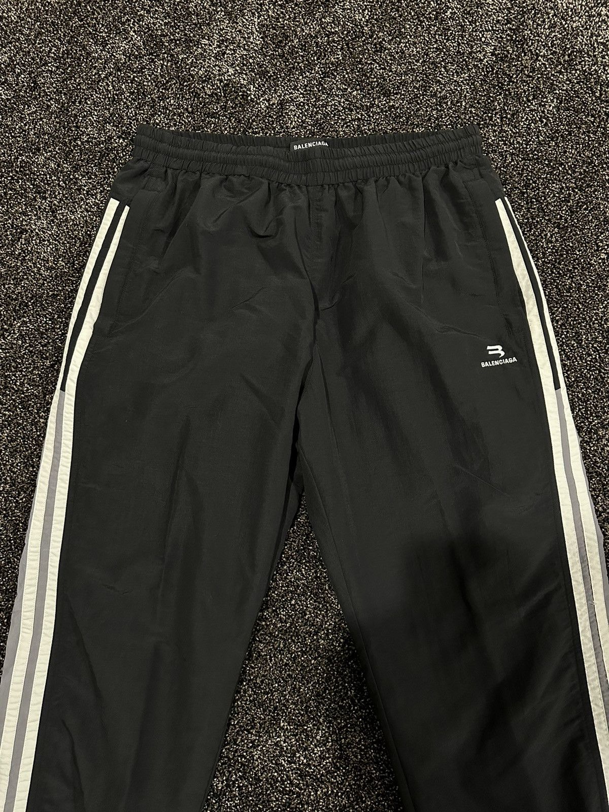 Balenciaga Balenciaga Unifit Sporty B Logo Track Black Nylon Pants Size US 34 / EU 50 - 6 Thumbnail