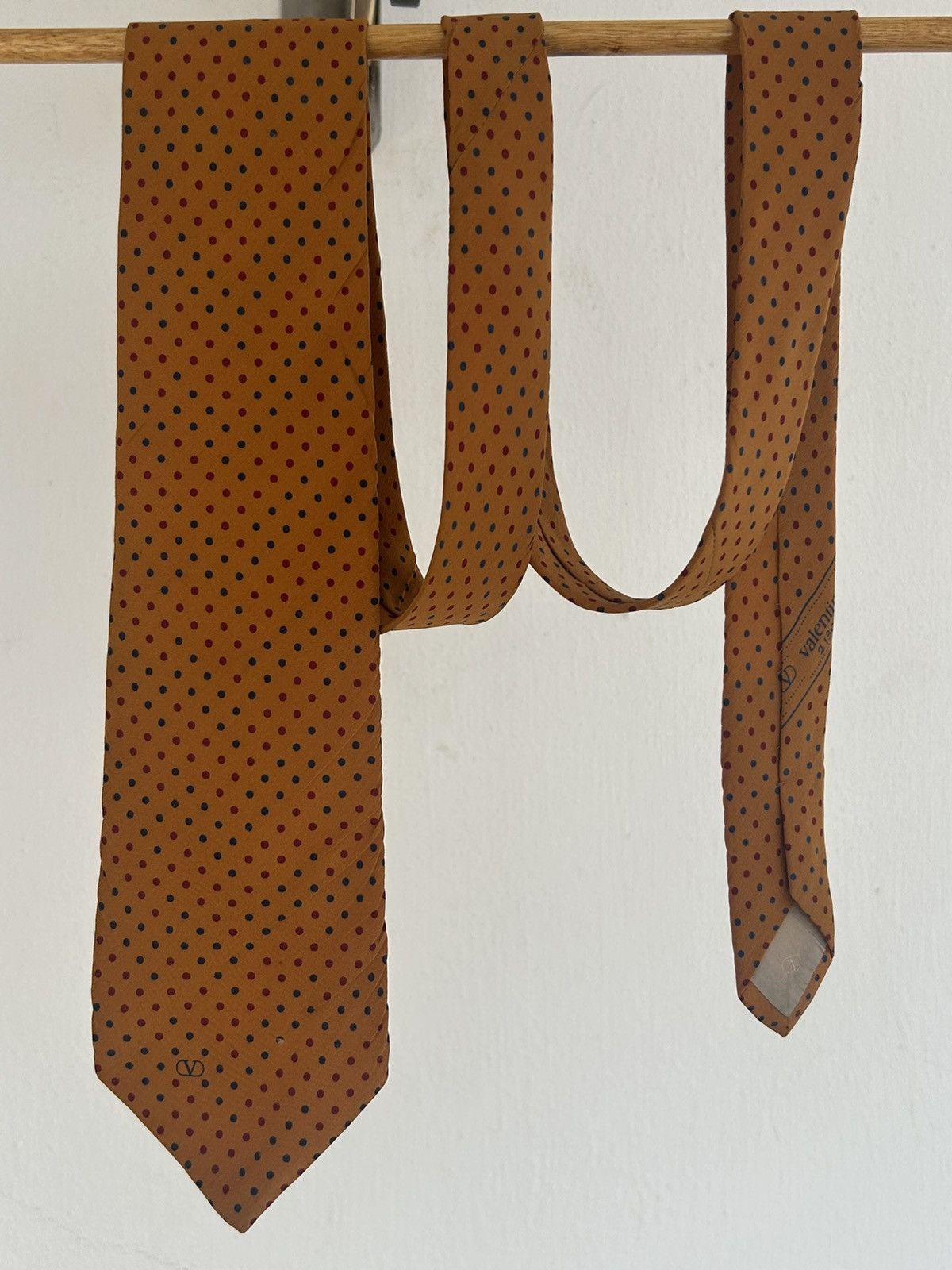 Valentino Valentino Vintage Tie Orange Size ONE SIZE - 1 Thumbnail