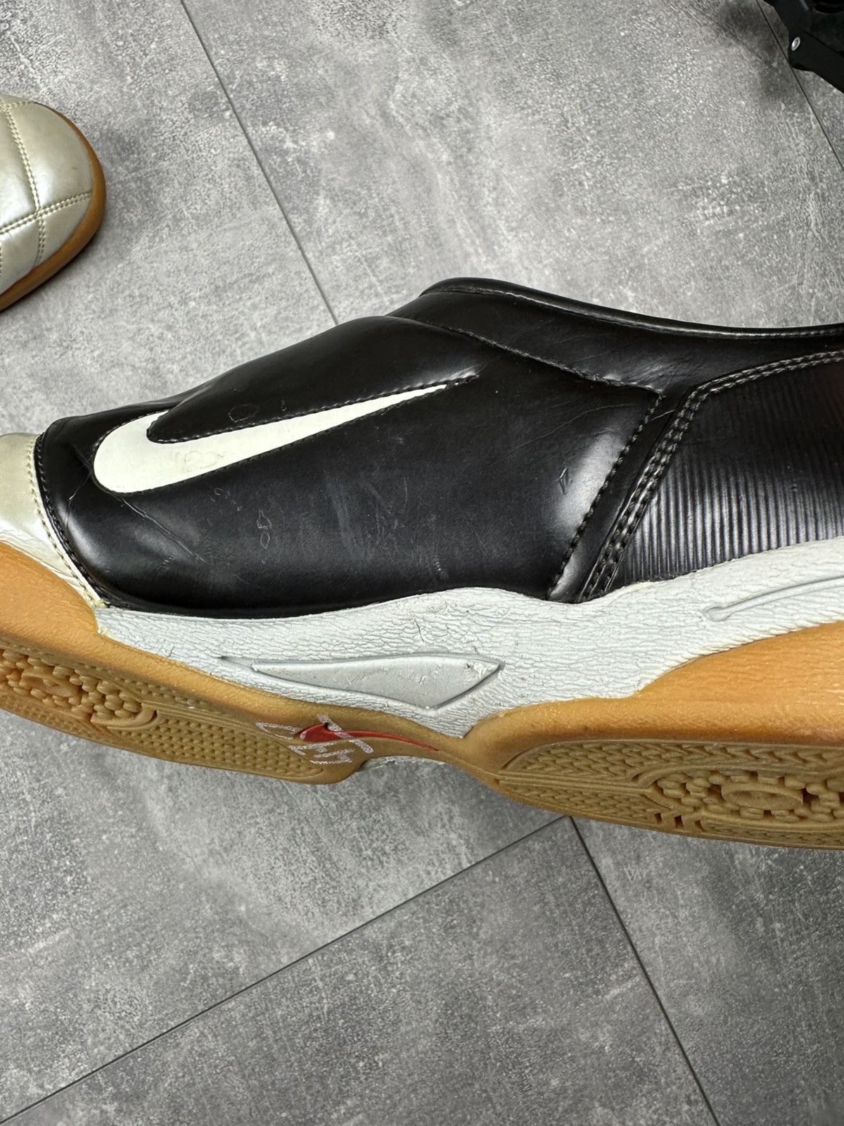 Nike Nike Total 90 ||| Indoor Court Soccer Football Shoes Boots Size US 11.5 / EU 44-45 - 10 Thumbnail