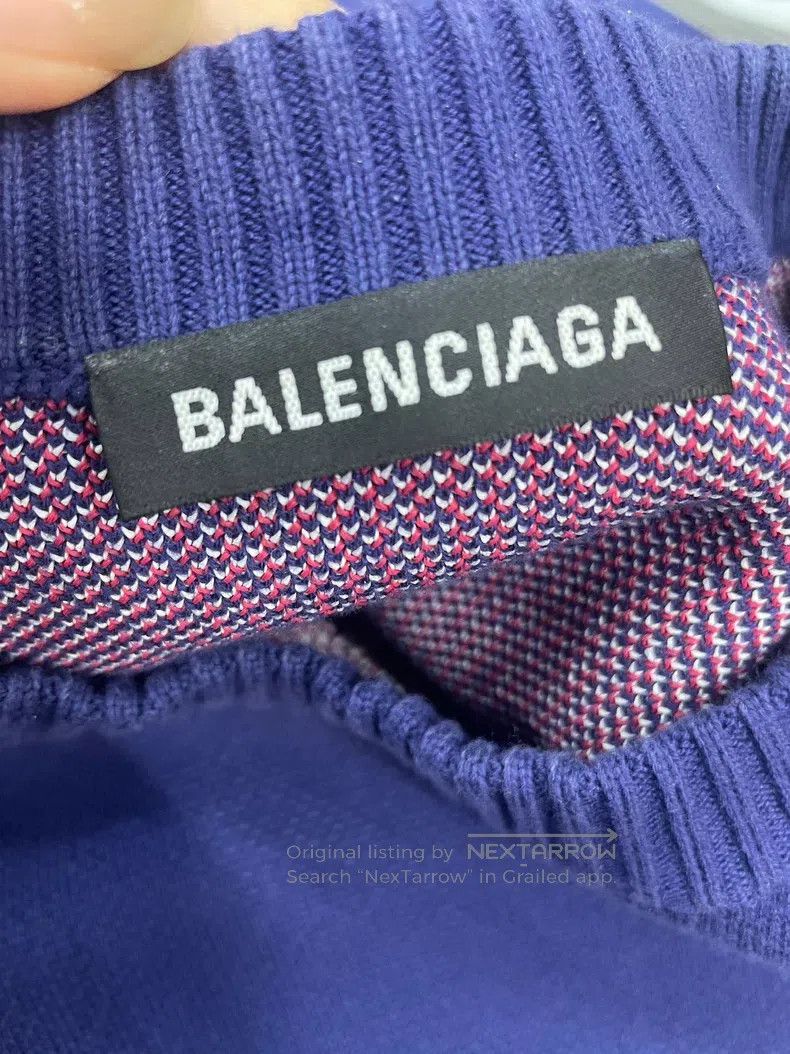 Balenciaga Balenciaga Solid Color Logo Embroidered Crew Neck Knit Lon Size US XS / EU 42 / 0 - 5 Thumbnail