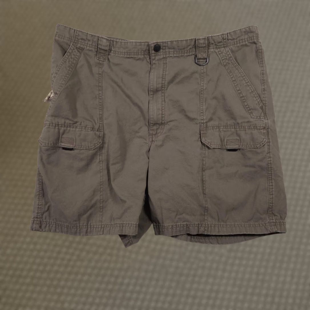 Wrangler Wrangler Cargo Shorts Mens 42 Green Elastic Waist Utility Pockets 7 Inseam Size US 42 / EU 58 - 1 Thumbnail
