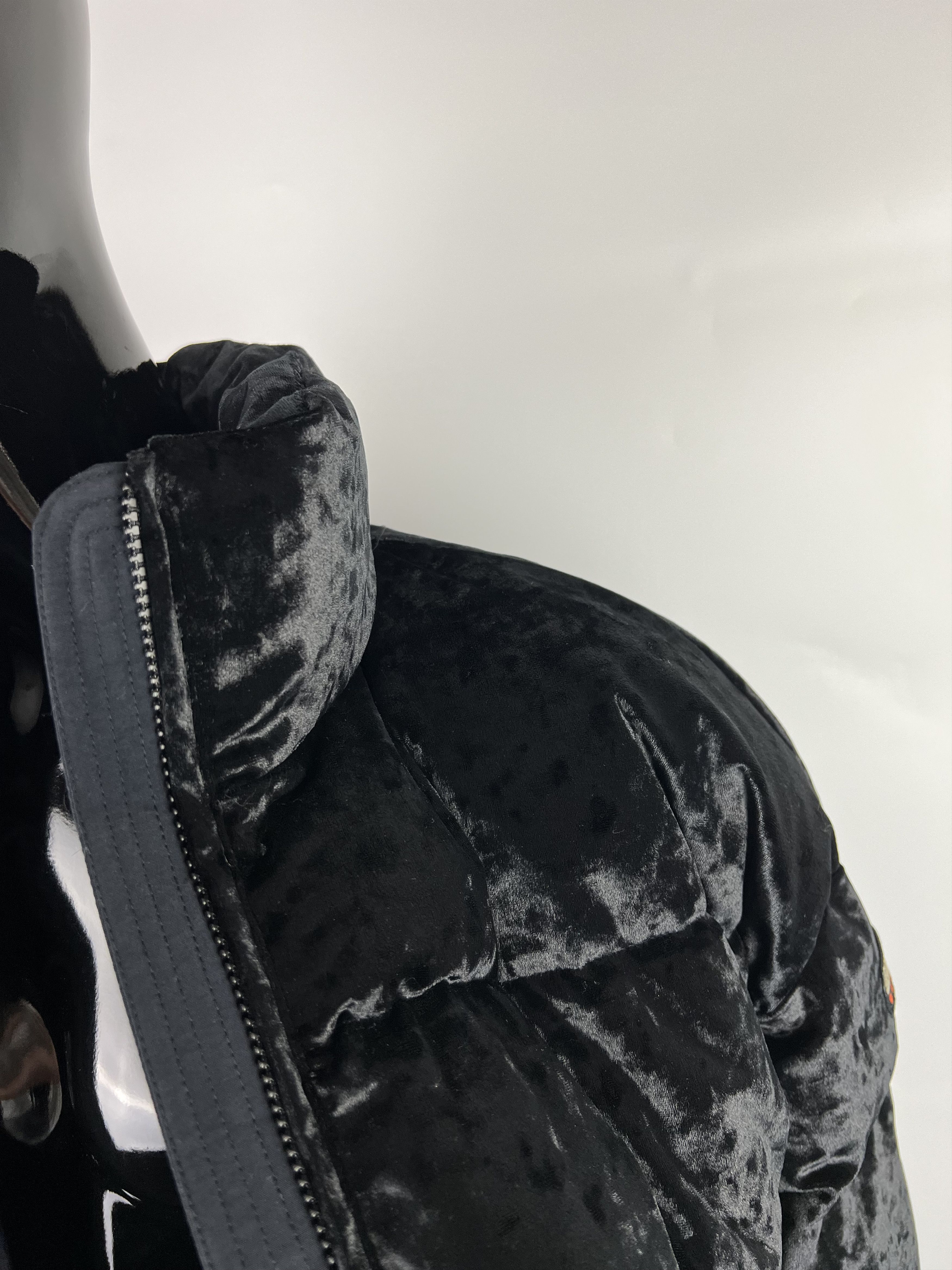 Napapijri NWT Napapijri Women's Black Velour Winter Jacket Size M Size M / US 6-8 / IT 42-44 - 11 Thumbnail