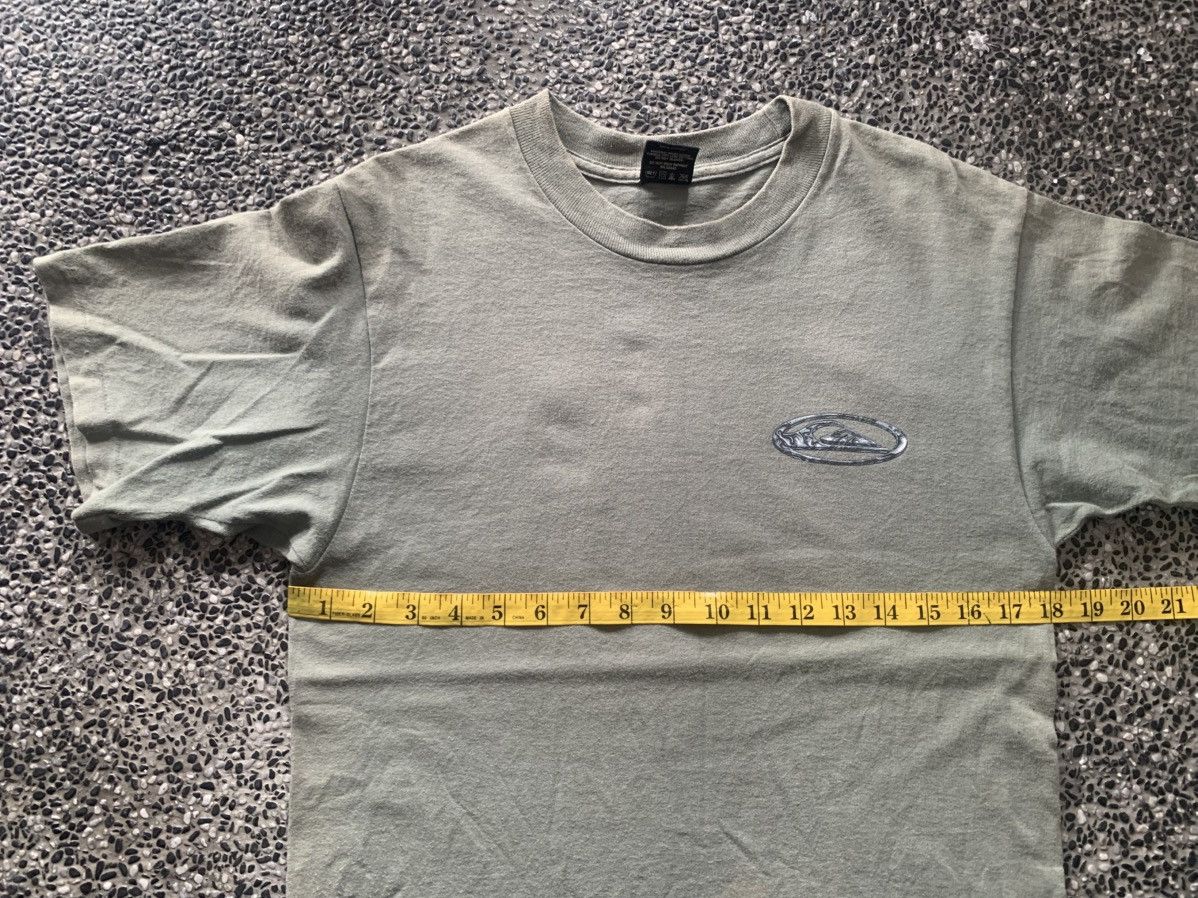 Quiksilver Vintage 90s Quiksilver Surf / Surfing / Surfboards T shirt Size US S / EU 44-46 / 1 - 7 Thumbnail