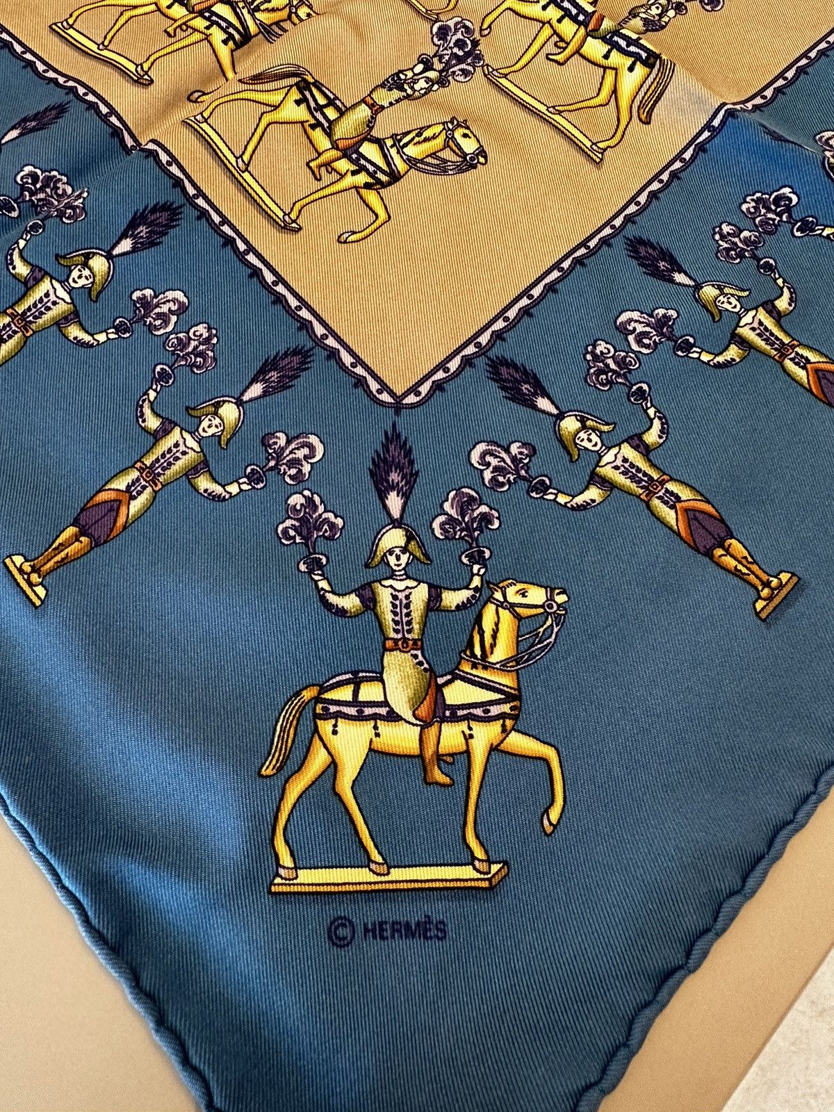 Hermes Silk