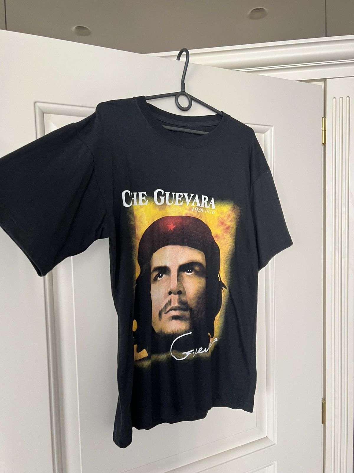 Band Tees Vintage Che Guevara Graphic Tee T-Shirt Size L Size US L / EU 52-54 / 3 - 5 Thumbnail