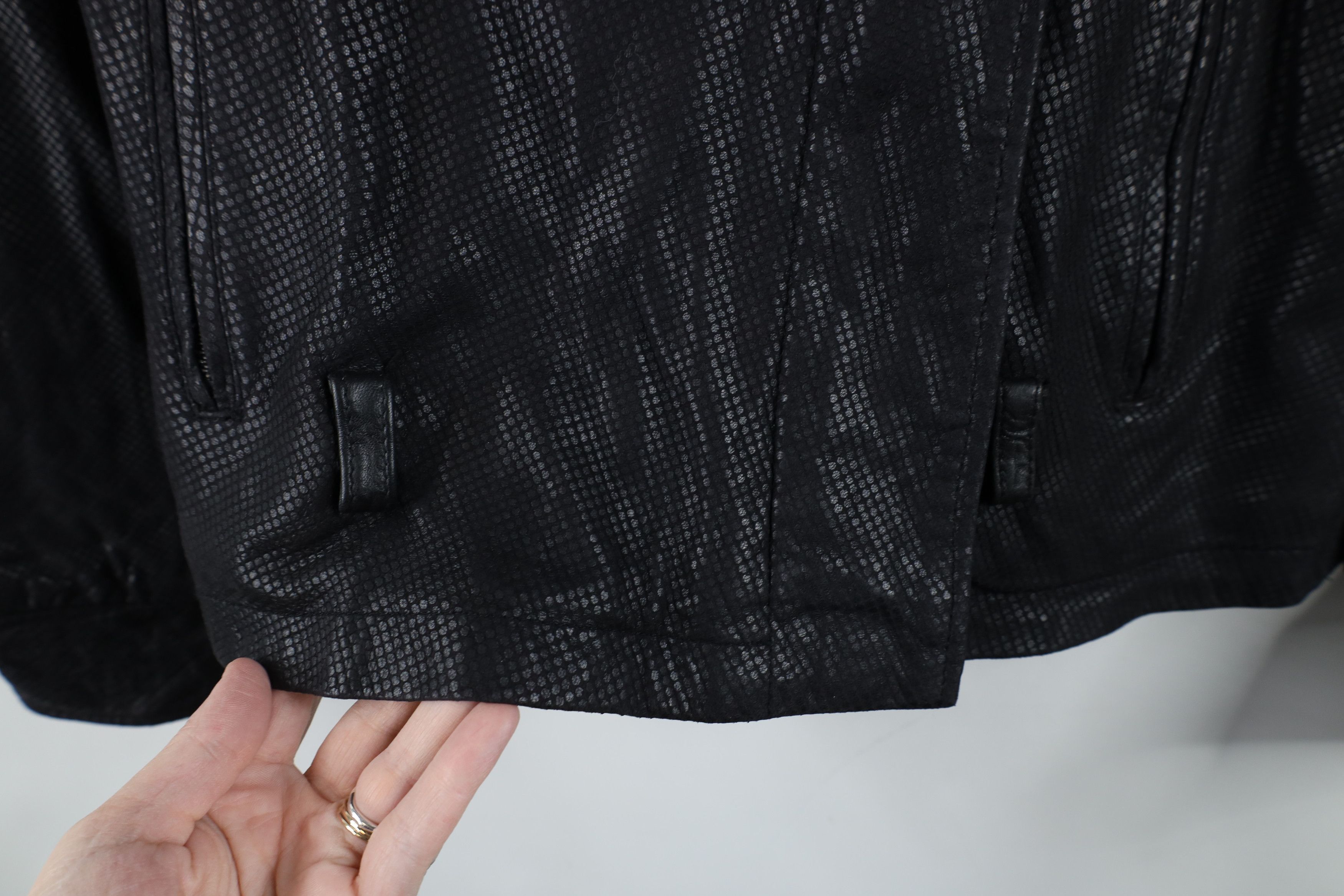 Vintage Vintage 90s Streetwear Strap Collar Leather Bomber Jacket Size M / US 6-8 / IT 42-44 - 4 Thumbnail
