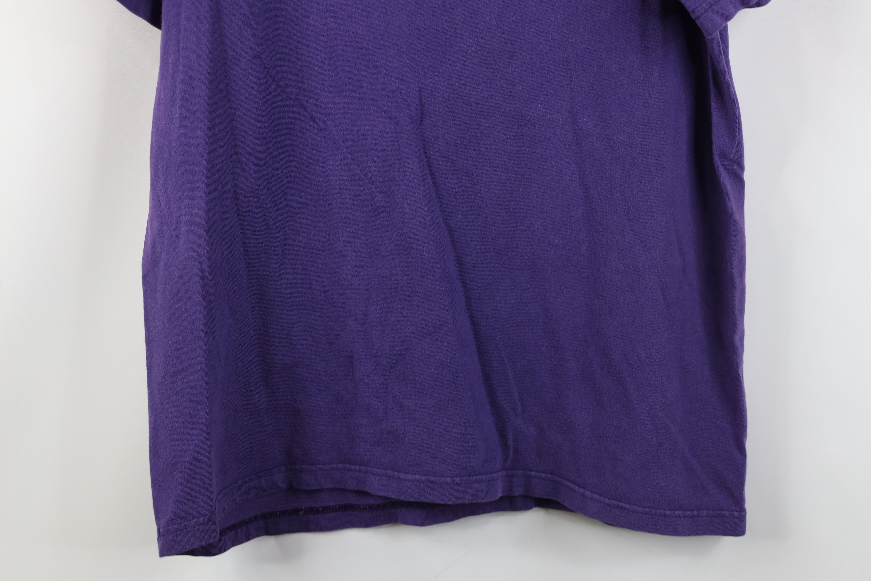 Nike Vintage Y2K Nike Scott Mini Swoosh Short Sleeve T-Shirt Size US M / EU 48-50 / 2 - 14 Thumbnail