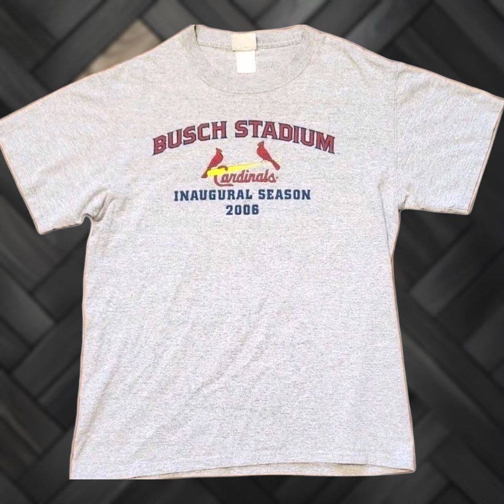 Lee VINTAGE St. Louis Cardinals T Shirt Men M Medium Busch Stadium Inaugural Season MLB Gray 2006 Crew Neck Short Sleeve Lee Classic Sports Mens Size US M / EU 48-50 / 2 - 1 Thumbnail