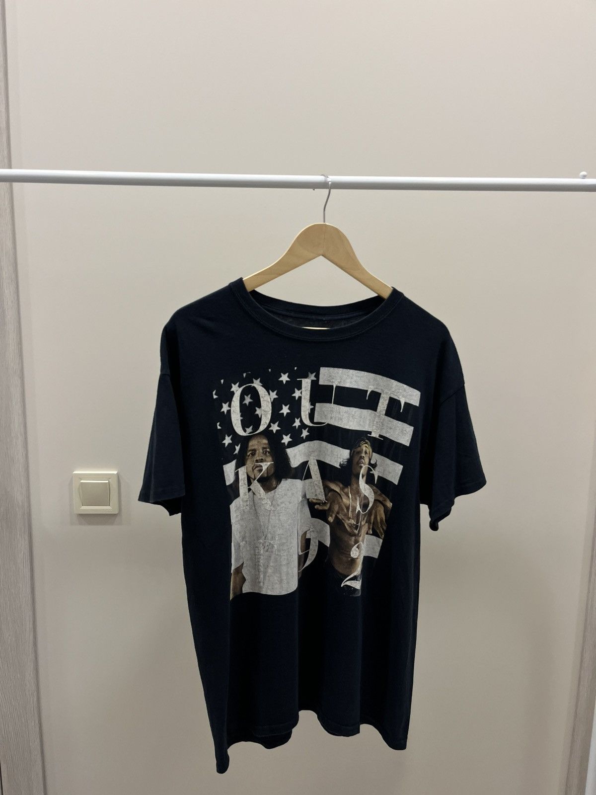 Vintage Vintage style Outcast Rap Tee Size US L / EU 52-54 / 3 - 1 Thumbnail