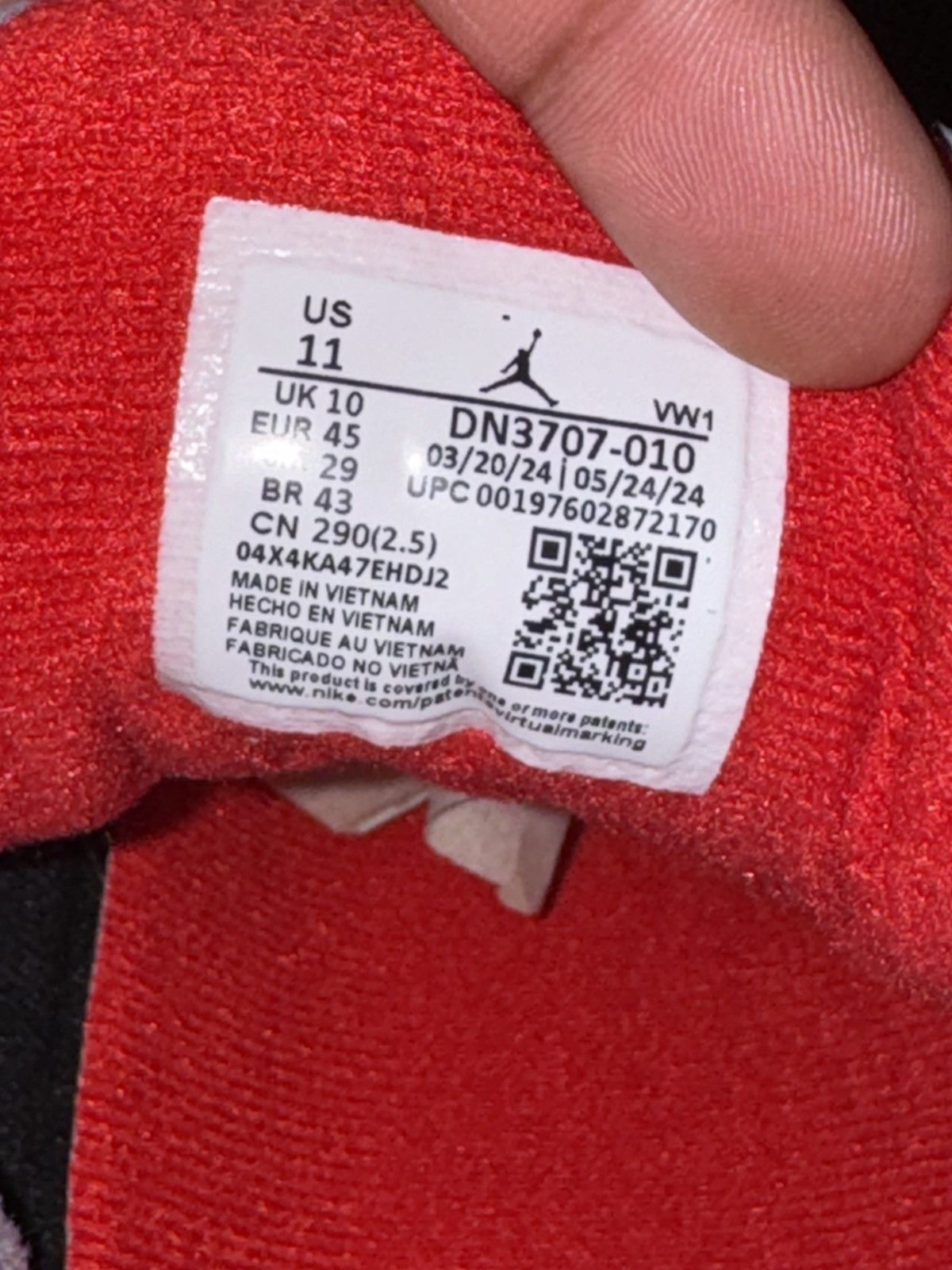Jordan Brand × Nike AIR JORDAN 3 “BLACK CEMENT” RETRO 2024 Size US 11 / EU 44 - 7 Thumbnail