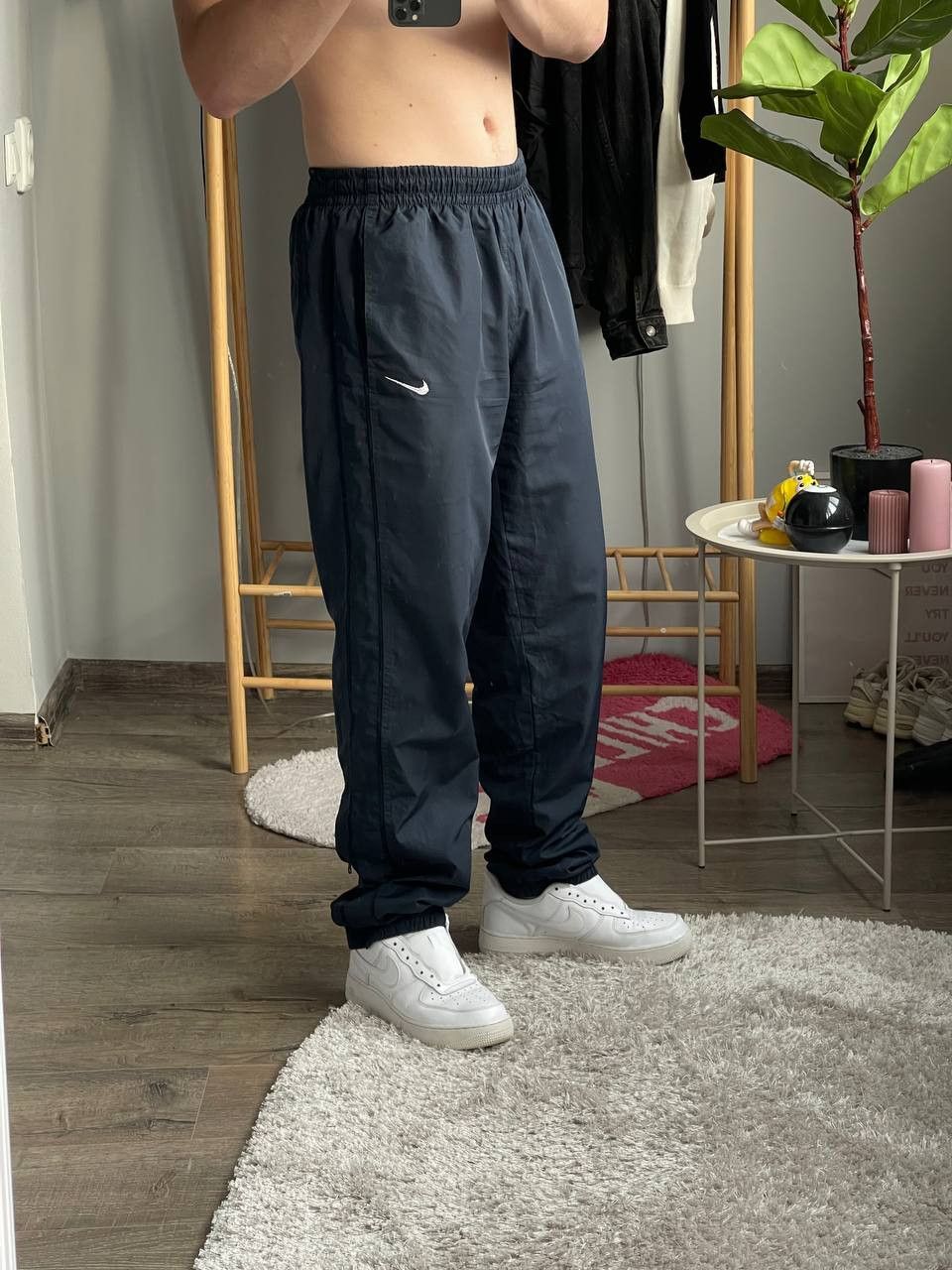 Nike × Streetwear × Vintage nike swoosh 2000s rare nylon pants Size US 34 / EU 50 - 1 Thumbnail