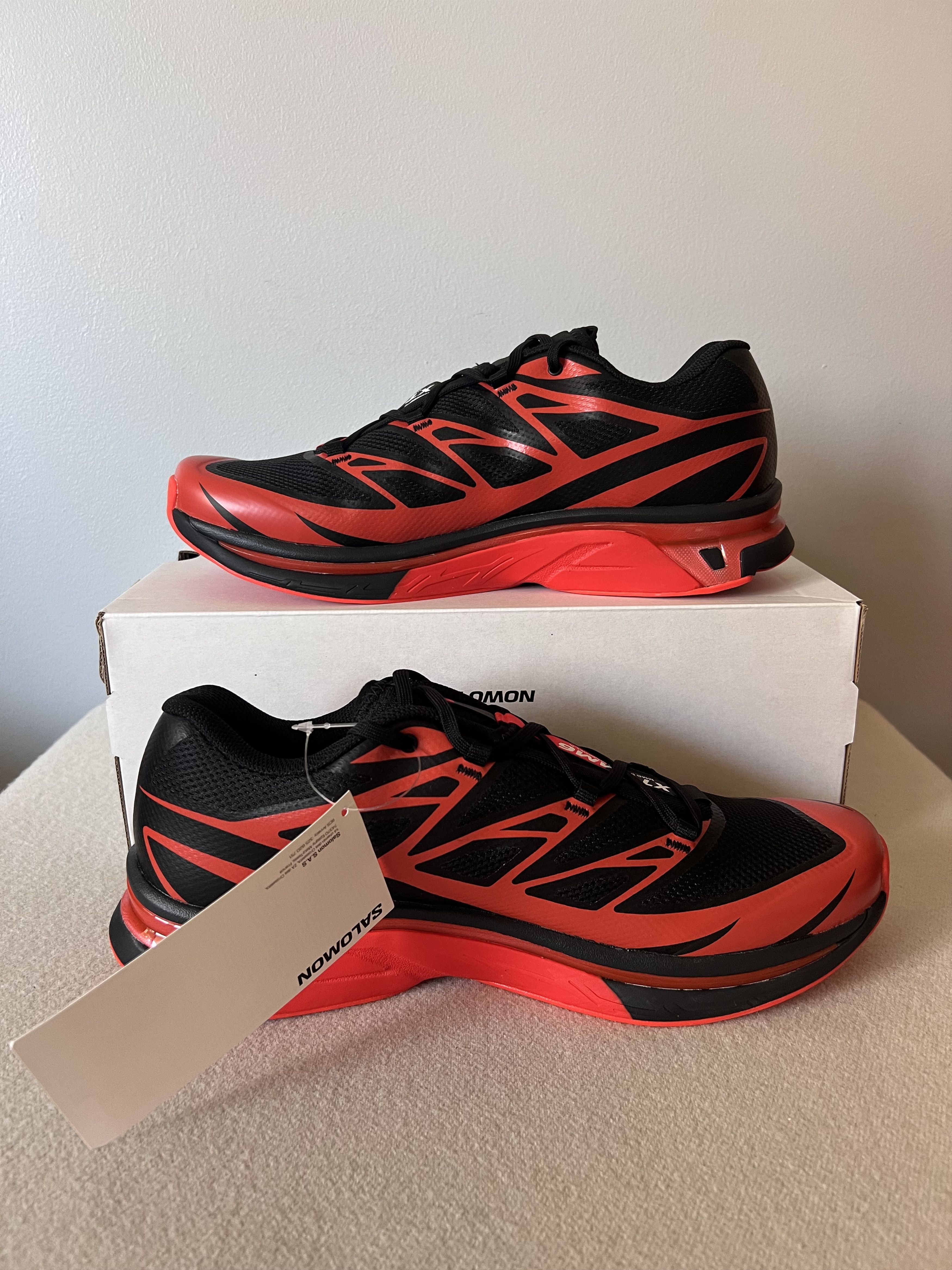 Maison Margiela × Salomon MM6 Maison Margiela Salomon XT-MM6 in Black Red Size US 11 / EU 44 - 3 Thumbnail