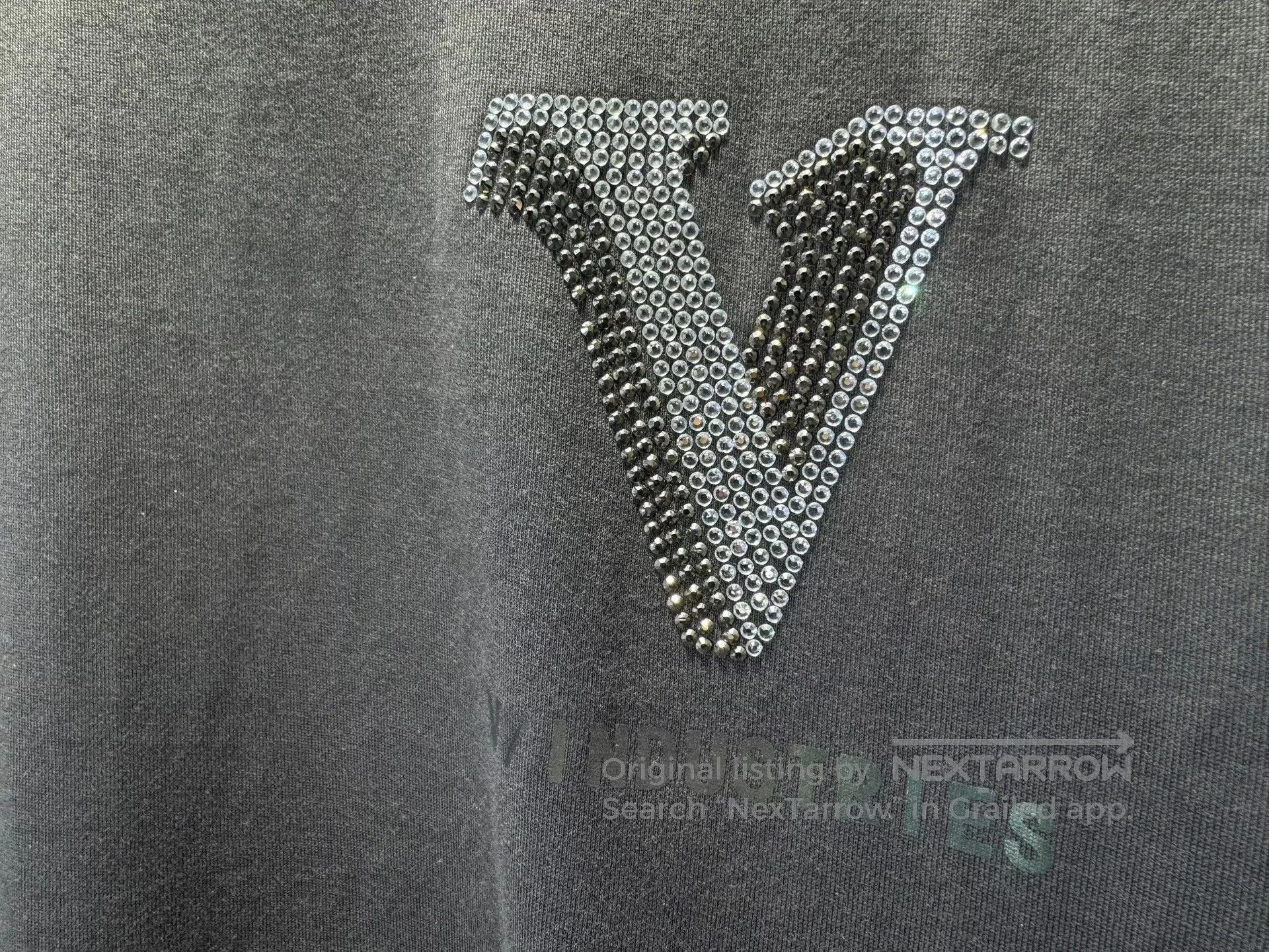 Japanese Brand V/INDUSTRIES Men's Summer Short-sleeve T-shirt. Size US M / EU 48-50 / 2 - 4 Thumbnail