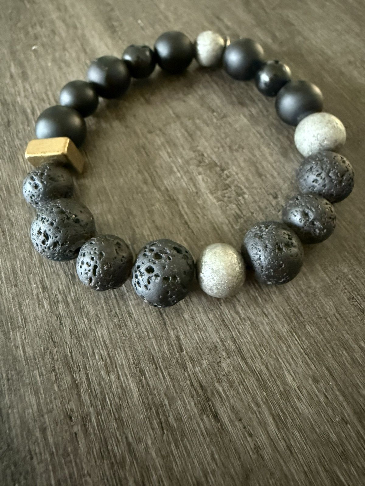 ONYX BEAD+LAVA STONE BRACELET(FREE SIZE Black): S'YTE｜THE