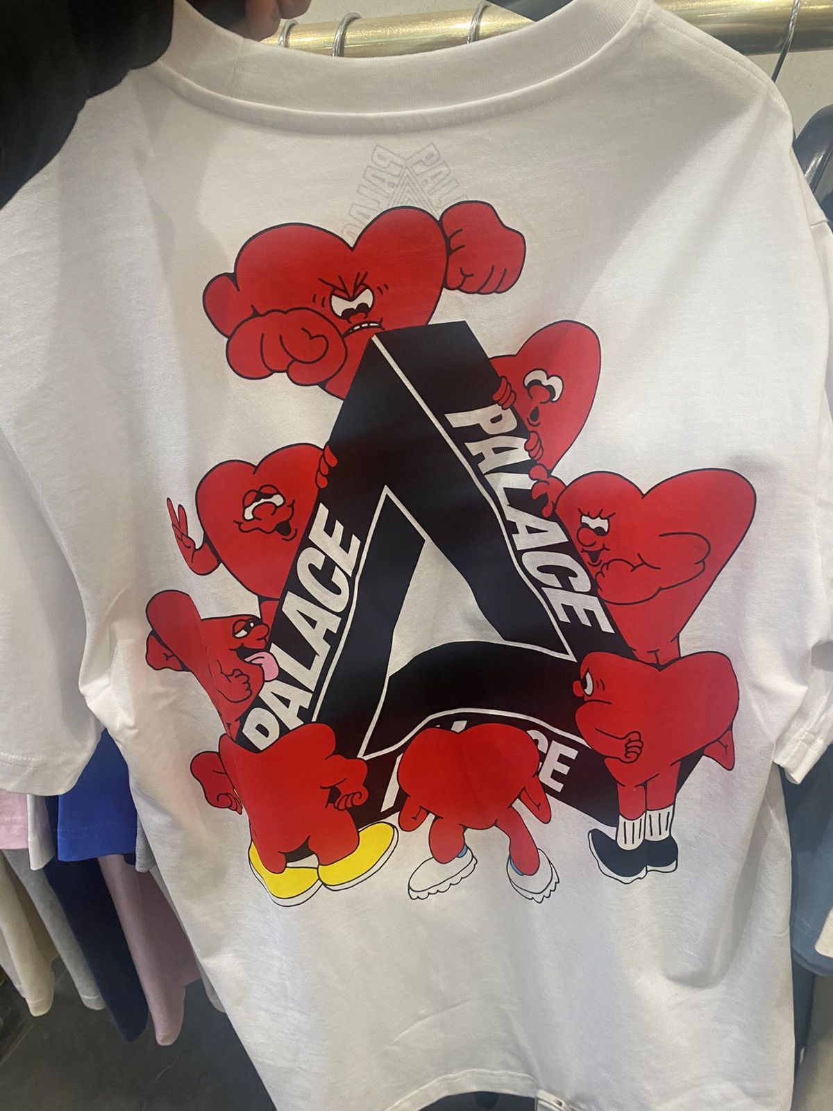 Palace Tri-Hearts T-Shirt L In Hand - Tops