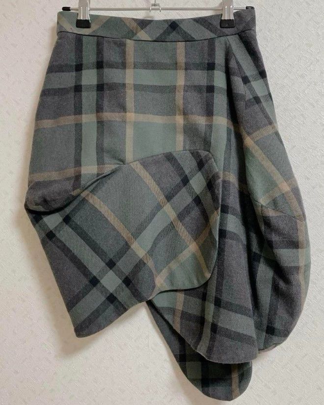 Vivienne Westwood Vivienne Westwood Green and grey checkered distorted half Size 24" / US 00 / IT 34 - 3 Thumbnail