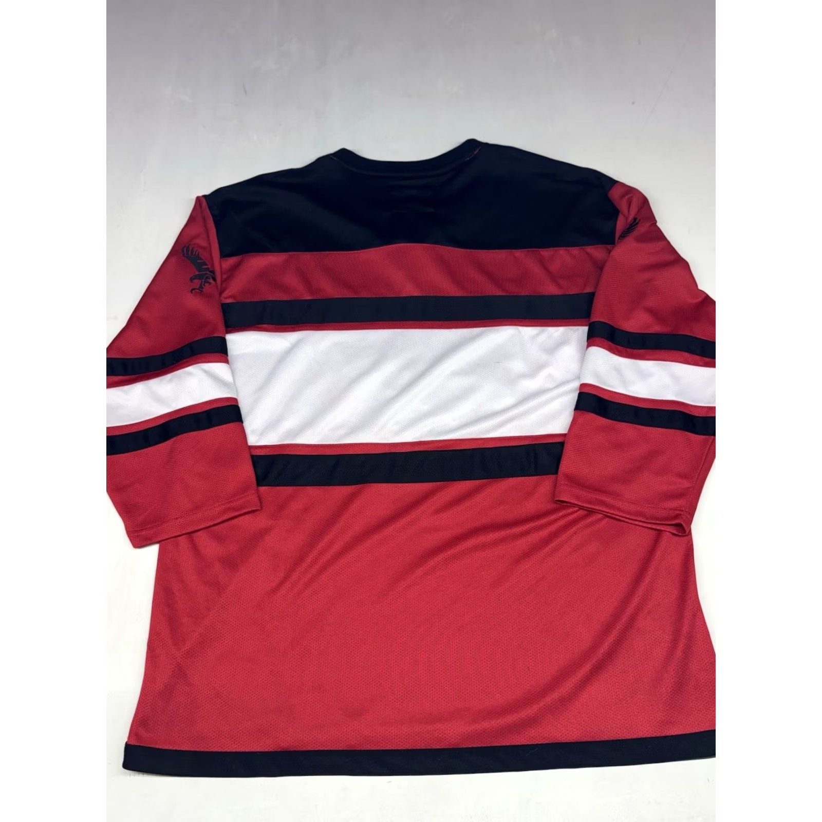 Vintage Eastern Washington Eagles Colosseum Hockey Jersey Red XL Mens Size US XL / EU 56 / 4 - 7 Thumbnail