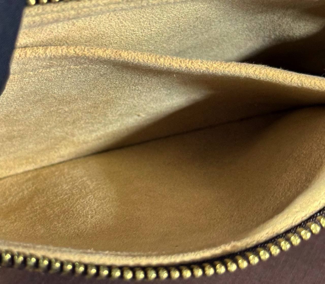 Louis Vuitton Authentic LOUIS VUITTON Monogram Favorite PM M40717 Bag Hand Size ONE SIZE - 8 Thumbnail