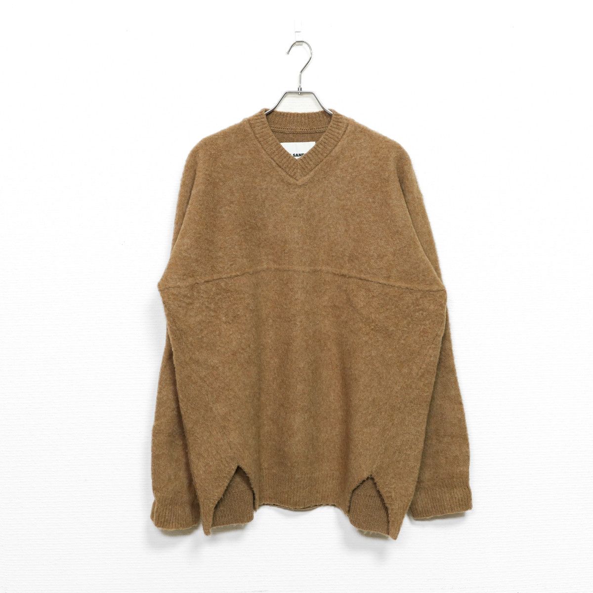 Jil Sander JIL SANDER V-NECK RIBBED KNIT Size US S / EU 44-46 / 1 - 1 Thumbnail