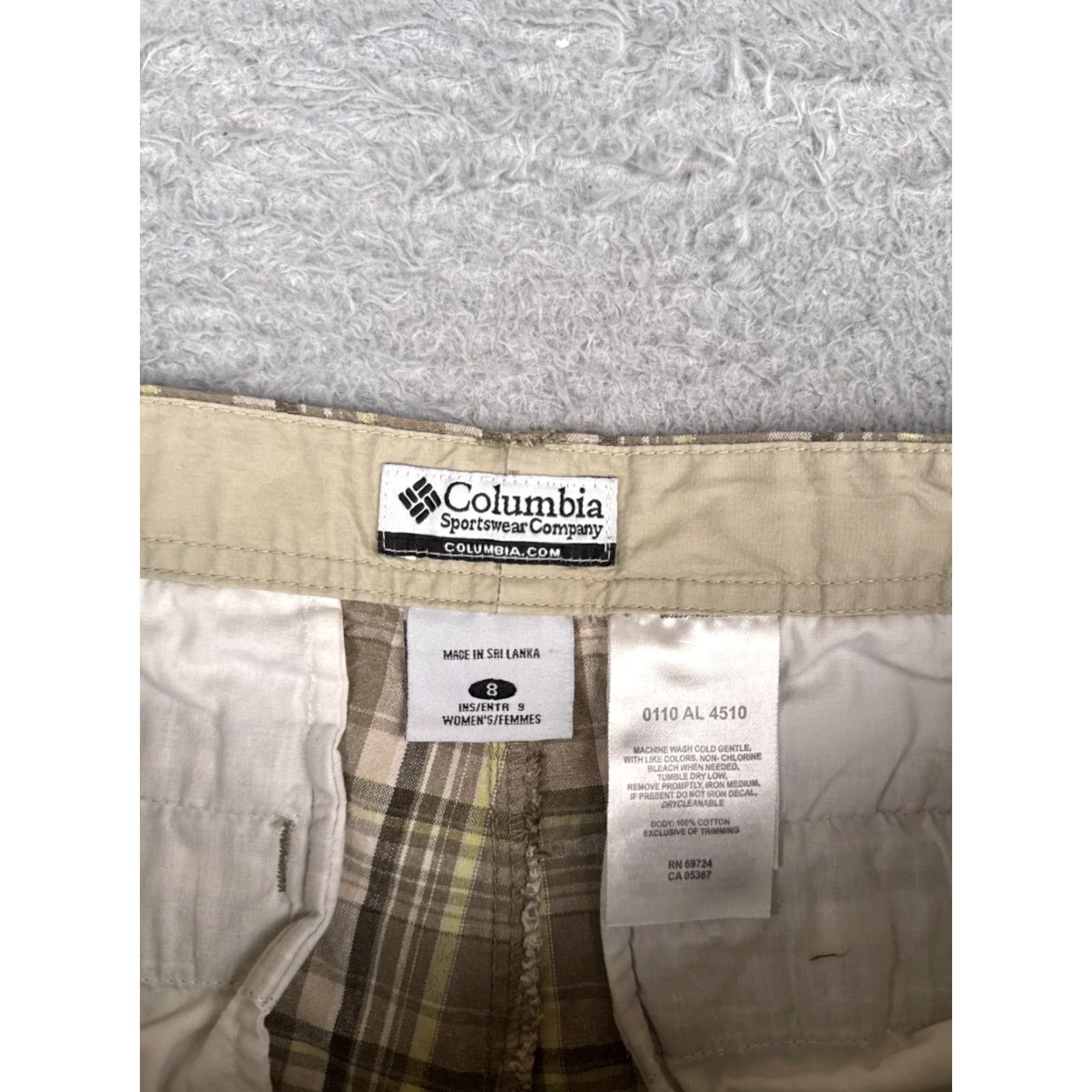 Vintage VINTAGE Columbia Shorts Womens 8 Beige Plaid Cargo 100% Cotton Hiking Casual 9" Beige Womens 8" Cargo Shorts Columbia Men? Size 30" / US 8 / IT 44 - 7 Thumbnail