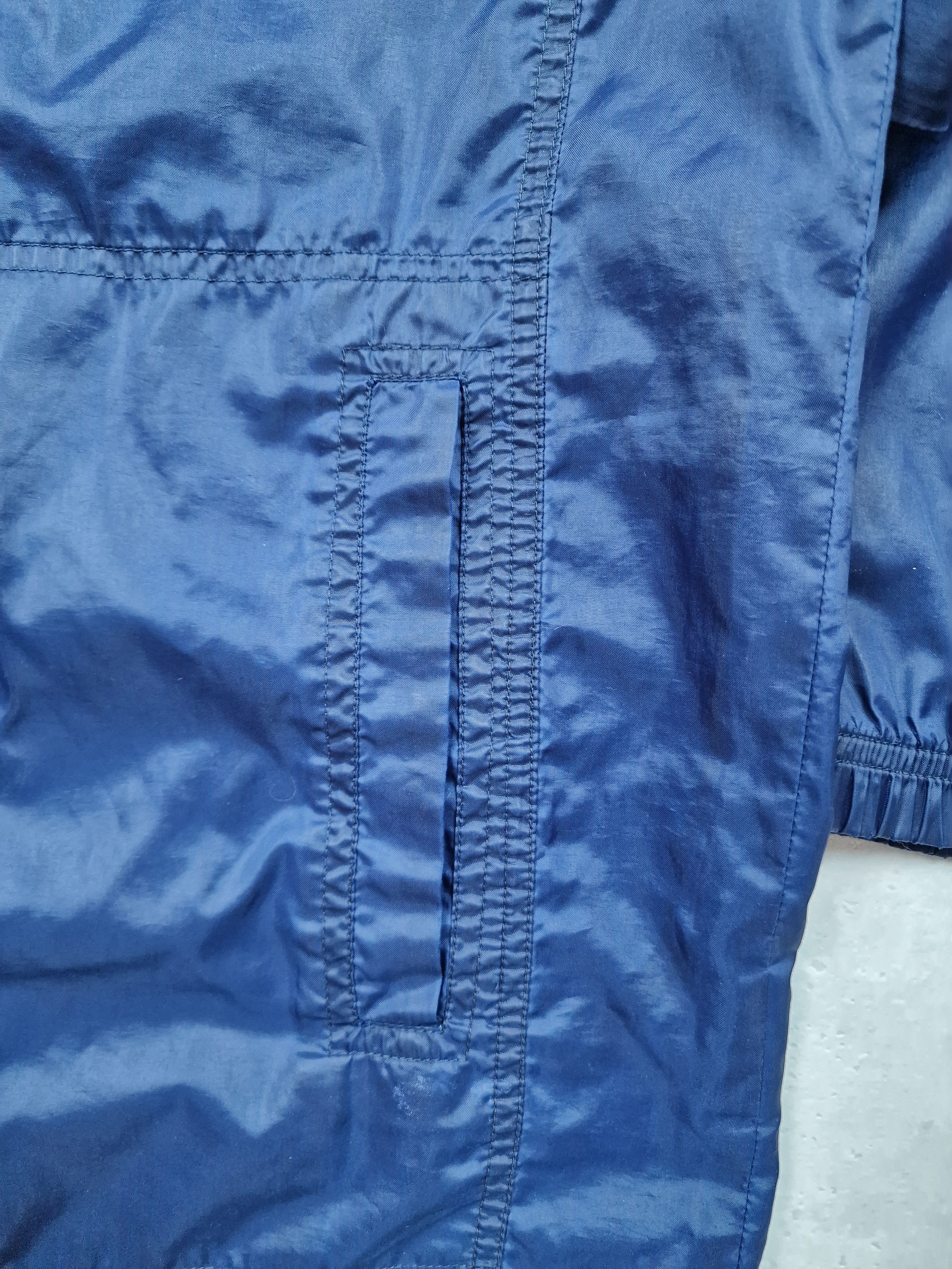 Nike 00s Nike Retro Logo Vintage Y2K Oversized Nylon Retro Jacket Size US L / EU 52-54 / 3 - 7 Thumbnail