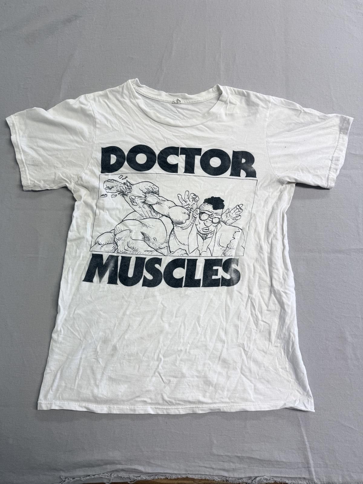 Anvil Thrashed Doctor Muscles Comic Strip T-shirt Fist Head Size US S / EU 44-46 / 1 - 1 Thumbnail