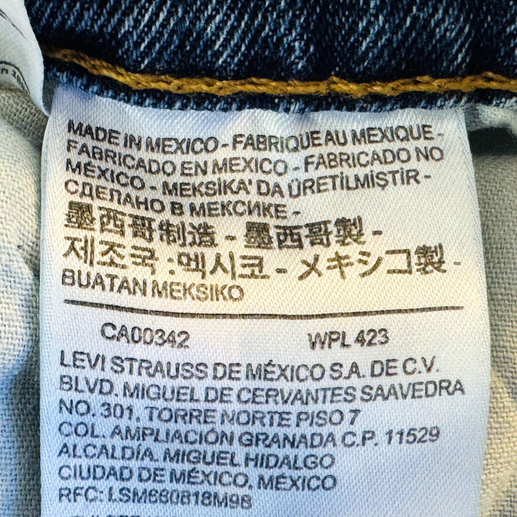 Levi's Levi's 511 Jeans Slim Taper Blue Medium Wash Zip Fly Men 38x30 Denim Stretch Pockets Logo Size US 38 / EU 54 - 5 Thumbnail