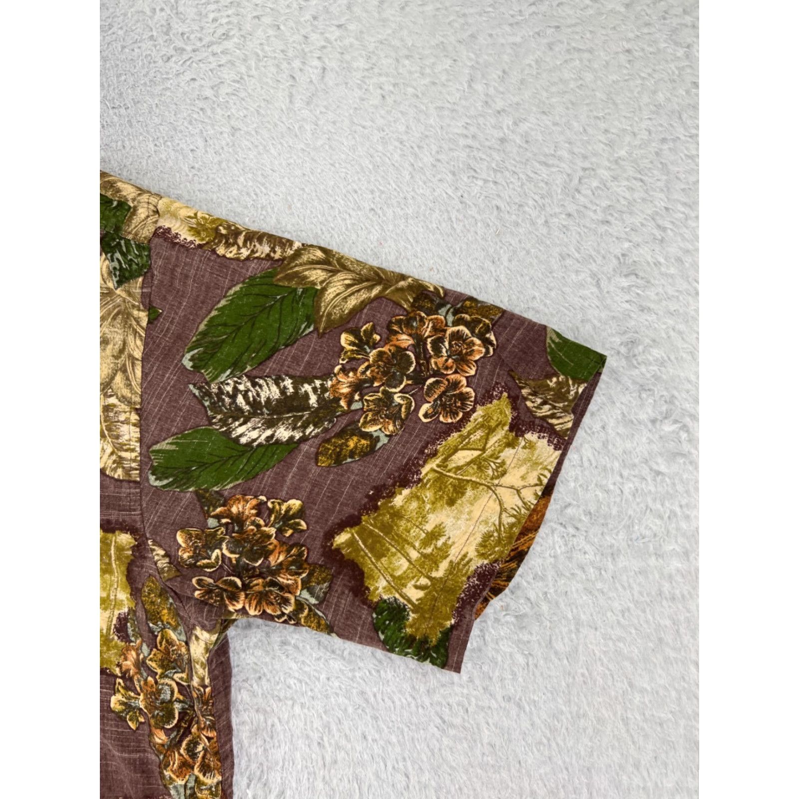 Tommy Bahama Tommy Bahama Shirt Men Large Red Beige Floral Postcard Tencel Blend Hawaiian Shirt Size US L / EU 52-54 / 3 - 2 Thumbnail