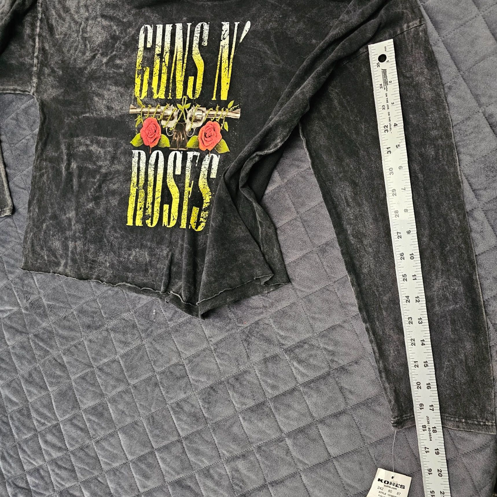 Vintage Guns N' Roses Long Sleeve Crop Shirt Women Size M Black Crew Neck 90s Vibe Vintage Look Size M / US 6-8 / IT 42-44 - 6 Thumbnail