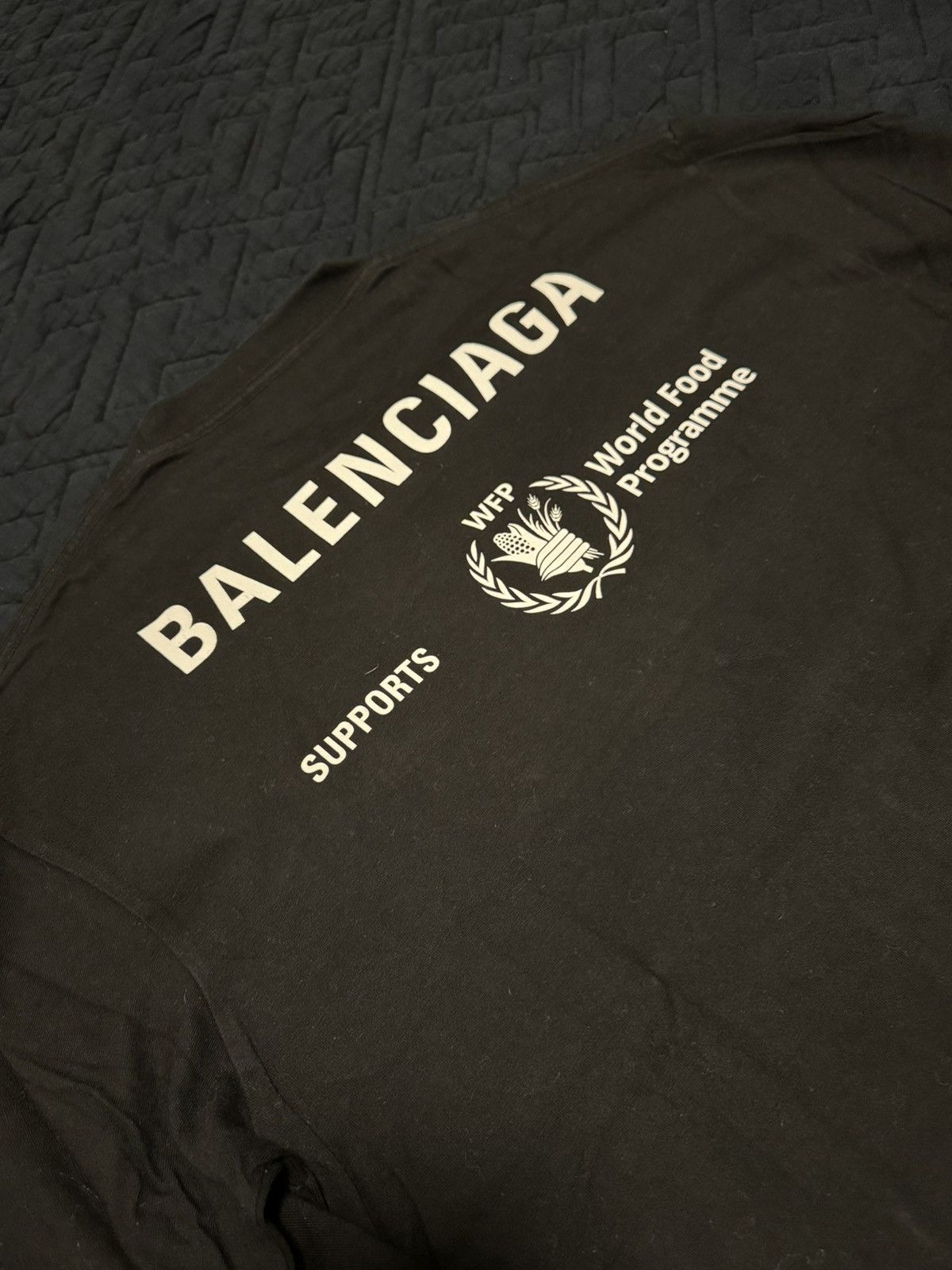 Balenciaga Balenciaga World Food Programme Tee Size US S / EU 44-46 / 1 - 5 Thumbnail