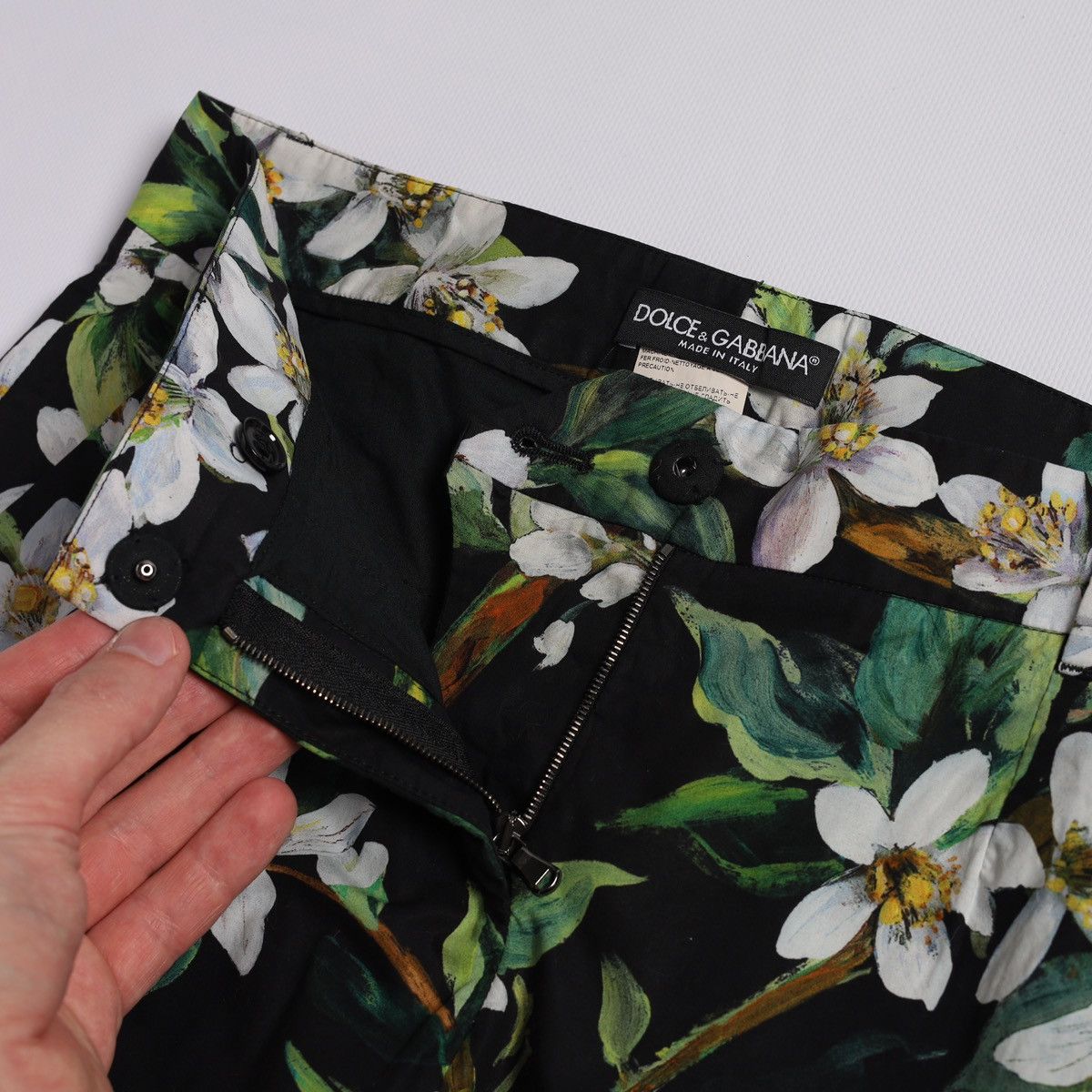 Dolce & Gabbana Dolce Gabbana Floral Flowers Jungle Printed Pants Trousers Size 25" / US 0 / IT 36 - 7 Thumbnail