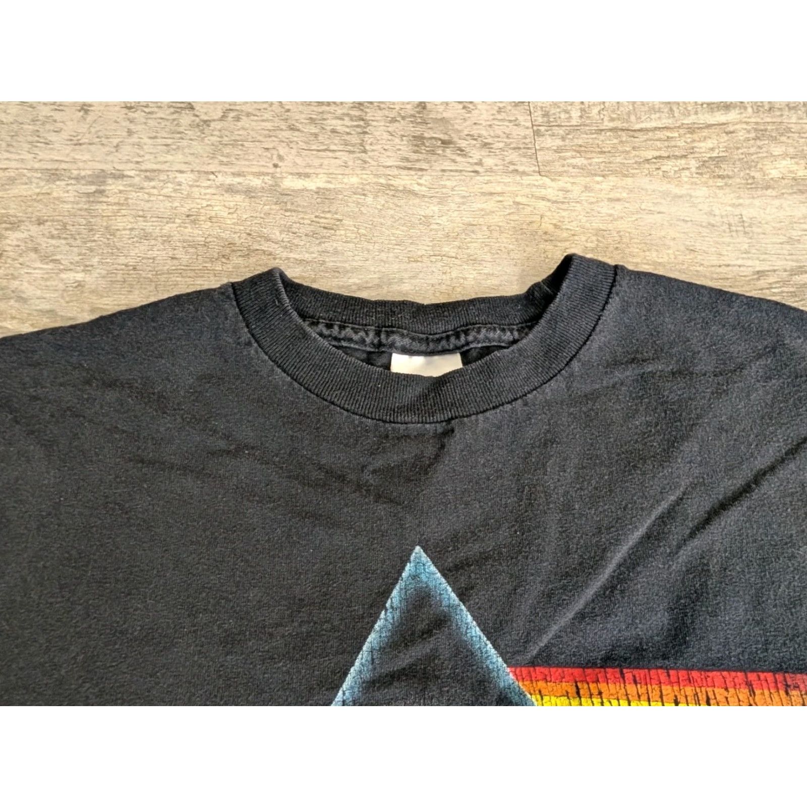 Vintage VINTAGE Pink Floyd Dark Side Of The Moon Black Tee Shirt Medium Rock Band Shirt Mens Womens Size US M / EU 48-50 / 2 - 4 Thumbnail