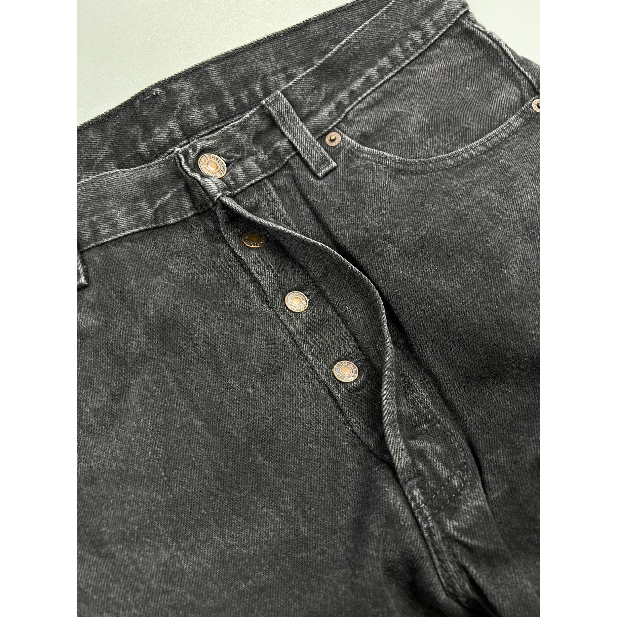 Levi's Levi’s 501 Made in USA Stonewashed Denim Jeans (Y0939) Size US 35 - 5 Thumbnail